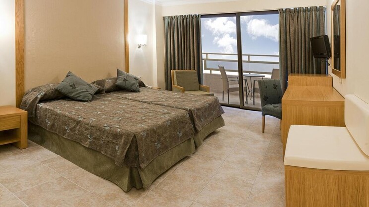 KN Columbus Aparthotel